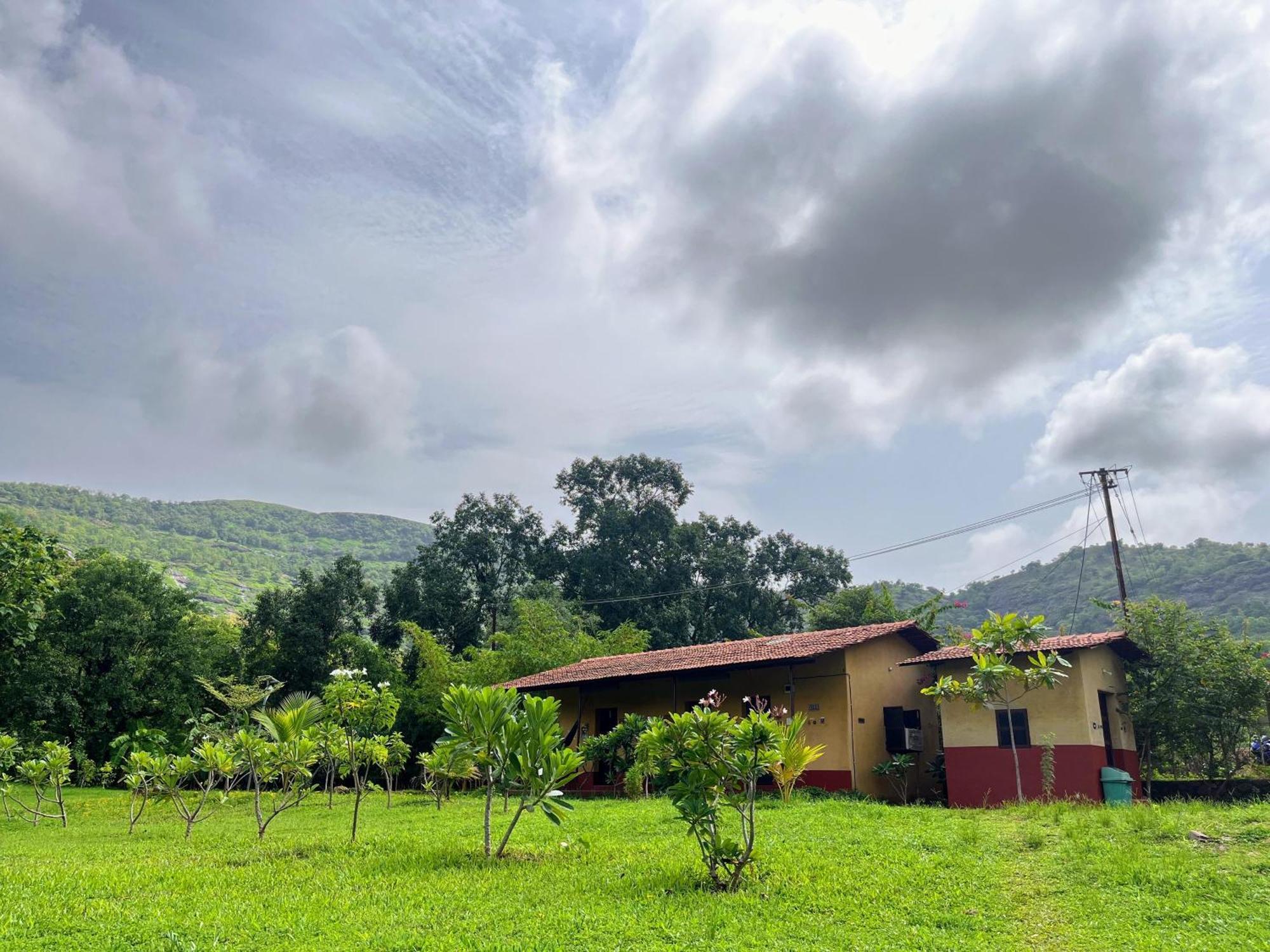 King'S Landing Villa Karjat Eksteriør bilde